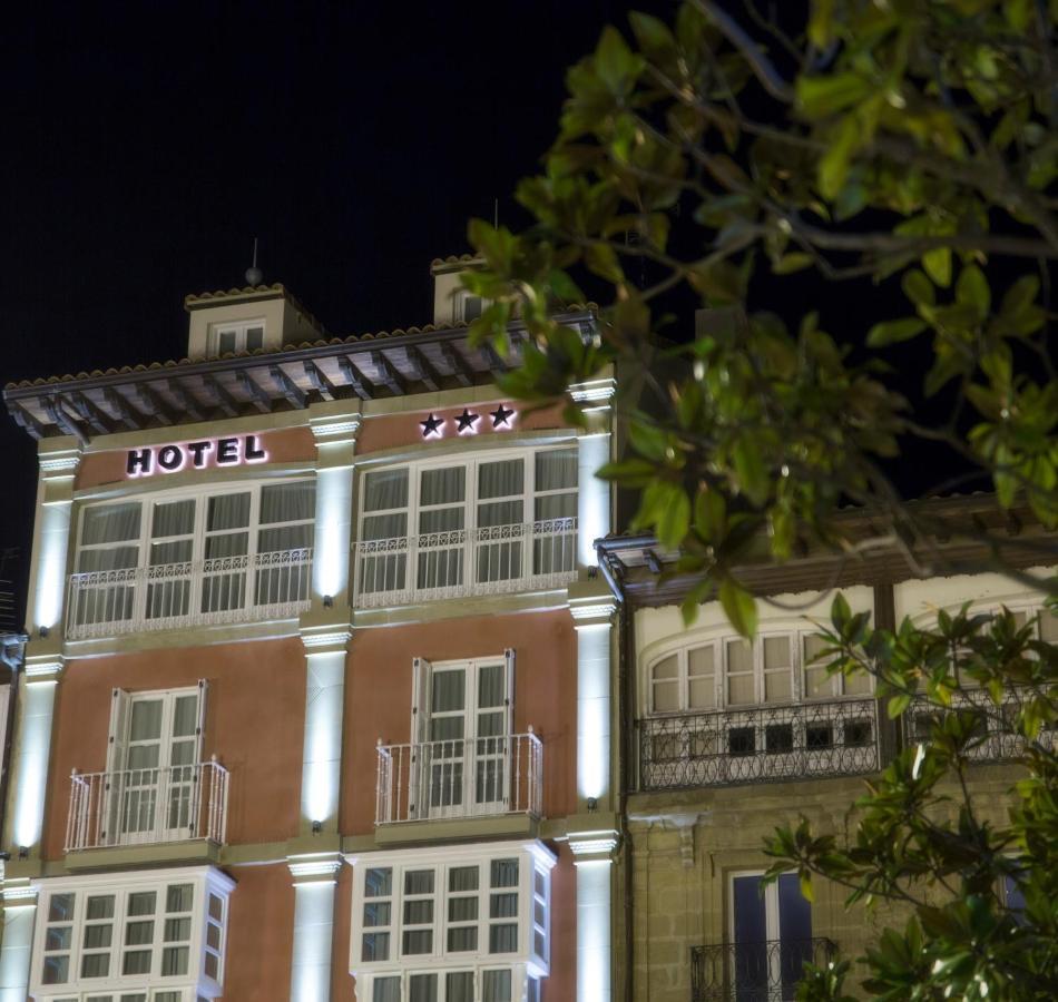 הארו Hotel Plaza De La Paz מראה חיצוני תמונה